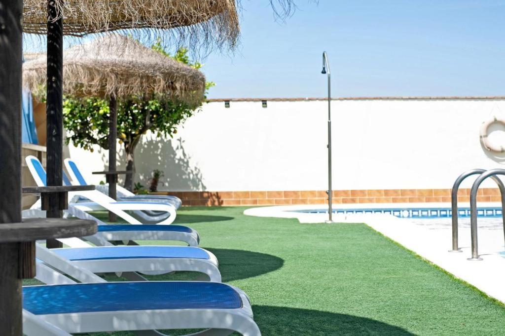 Villa Fornell - Piscina Compartida Conil De La Frontera Exteriör bild